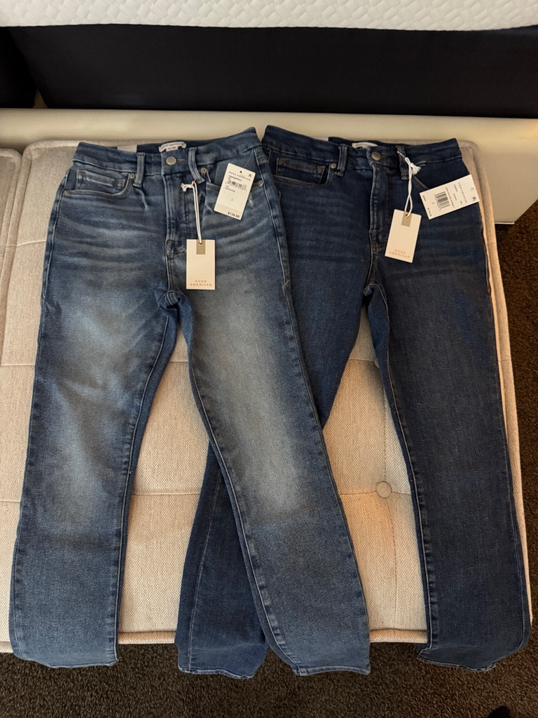 Good American Skinny/Crop Jeans Duo - Light Wash & Dark Wash Blue